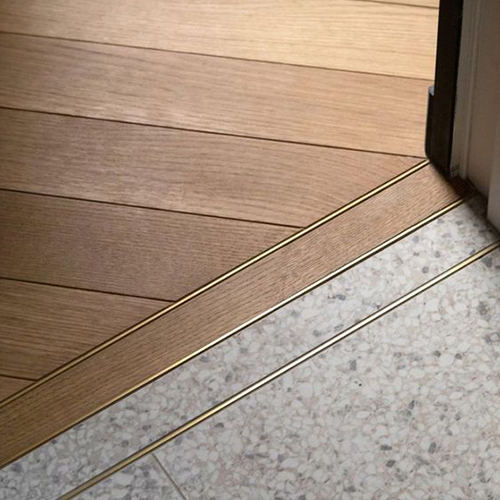 Floor transition